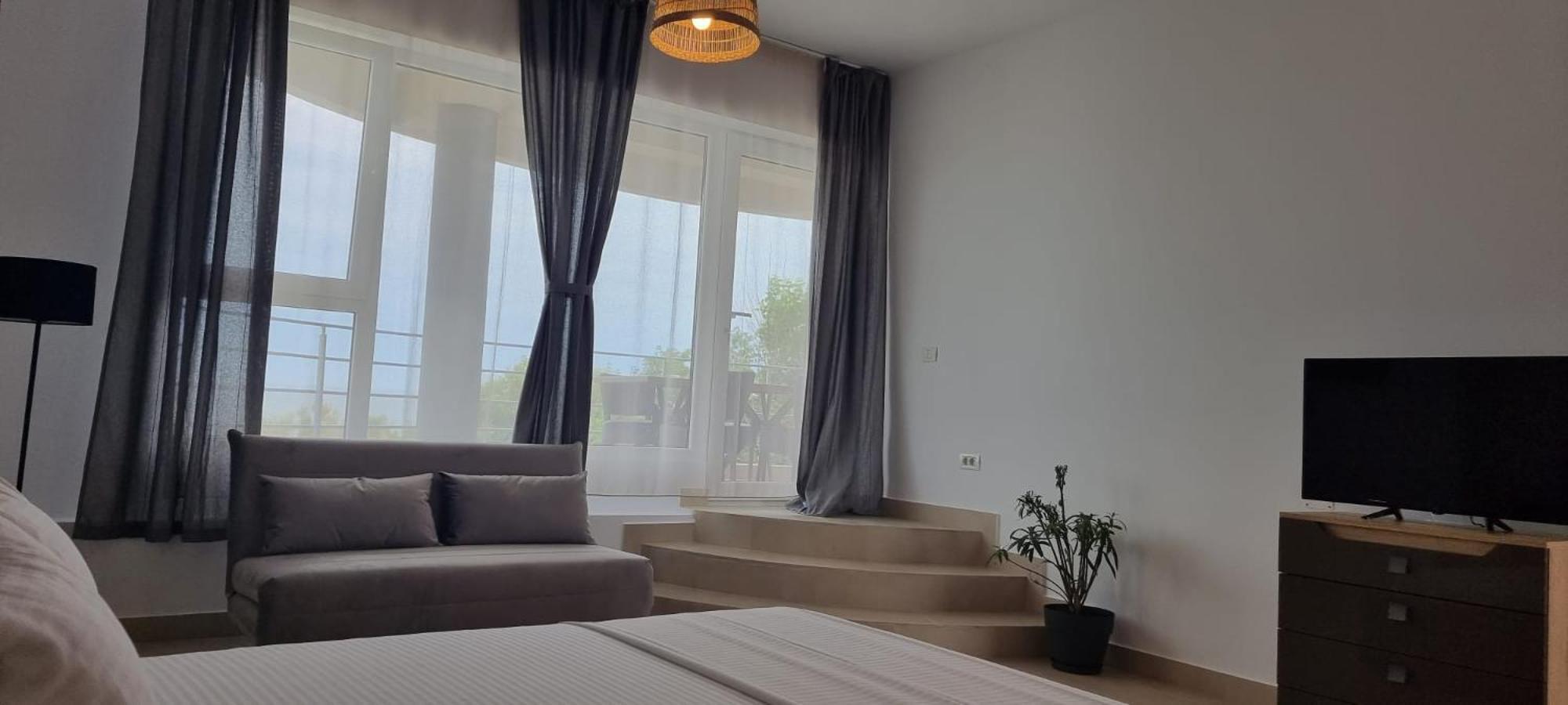 Vila Dvg 科斯蒂内什蒂 外观 照片